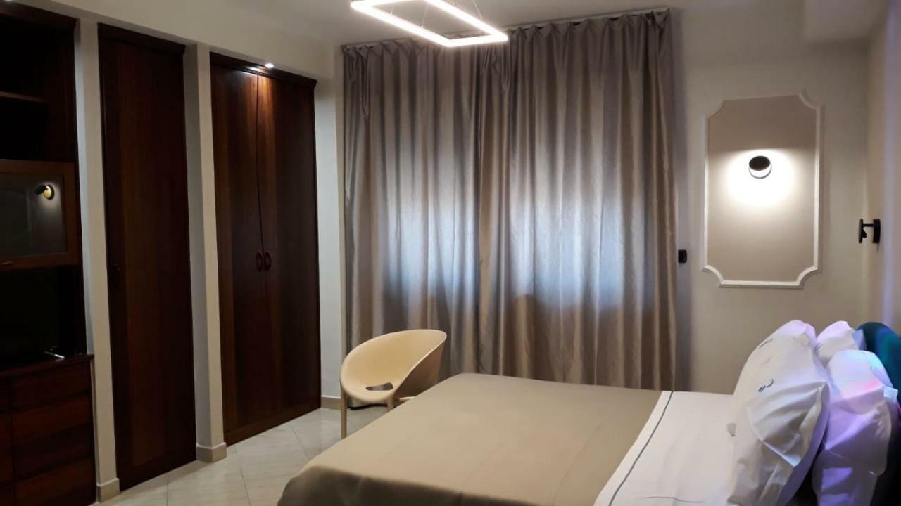 Sonevi Rooms Nápoles Exterior foto