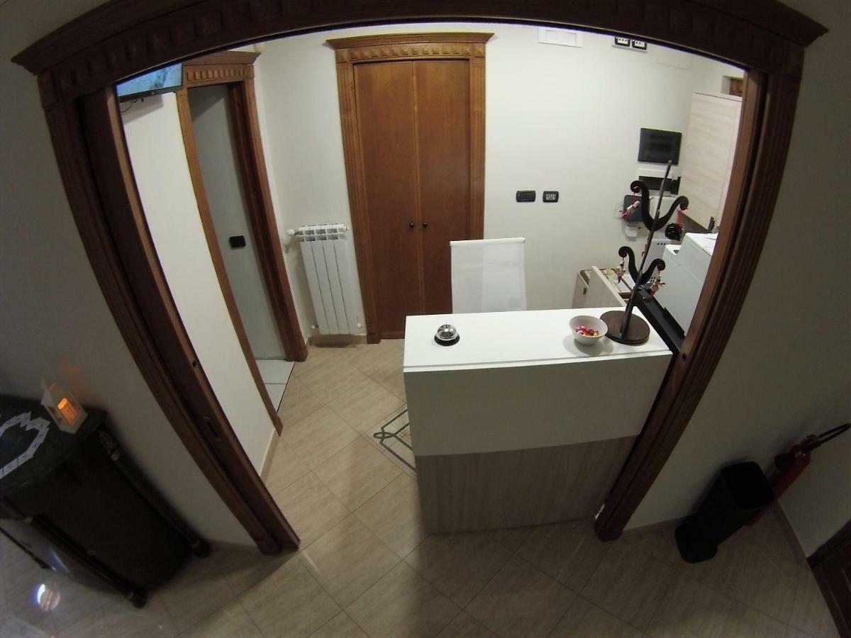 Sonevi Rooms Nápoles Exterior foto